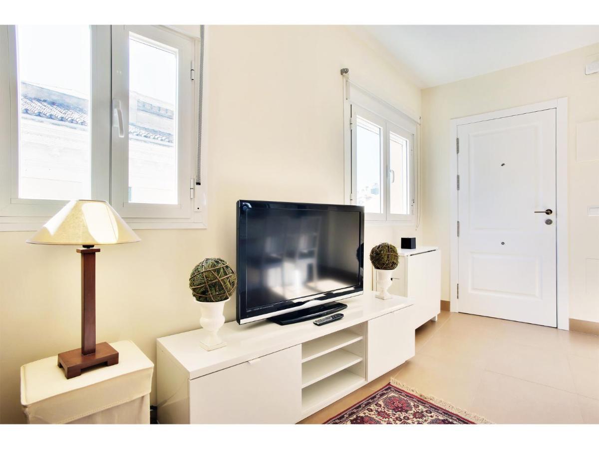 Apartamentos Unisierra مالقة المظهر الخارجي الصورة