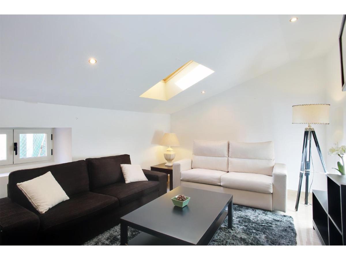 Apartamentos Unisierra مالقة المظهر الخارجي الصورة